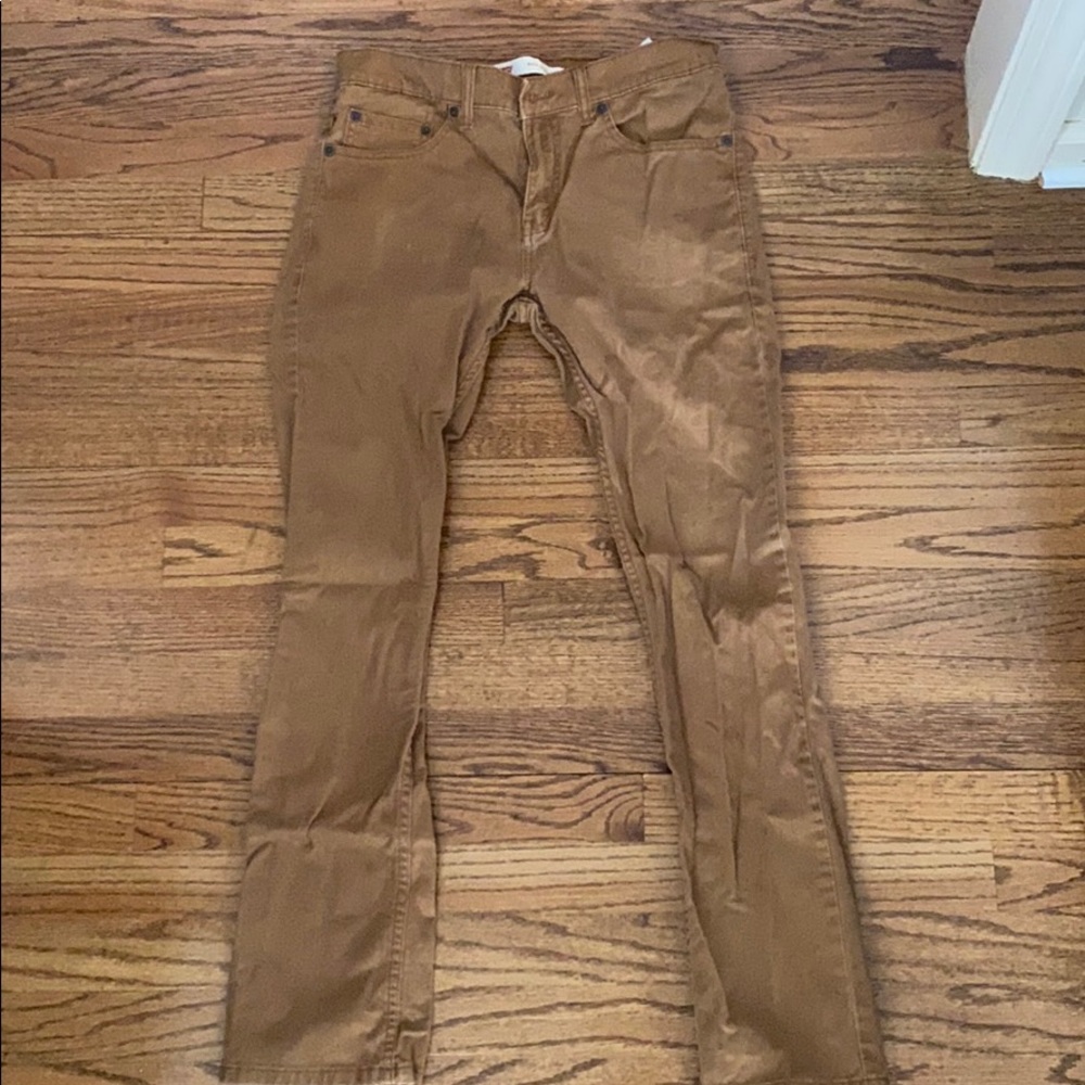 Levi’s khakis